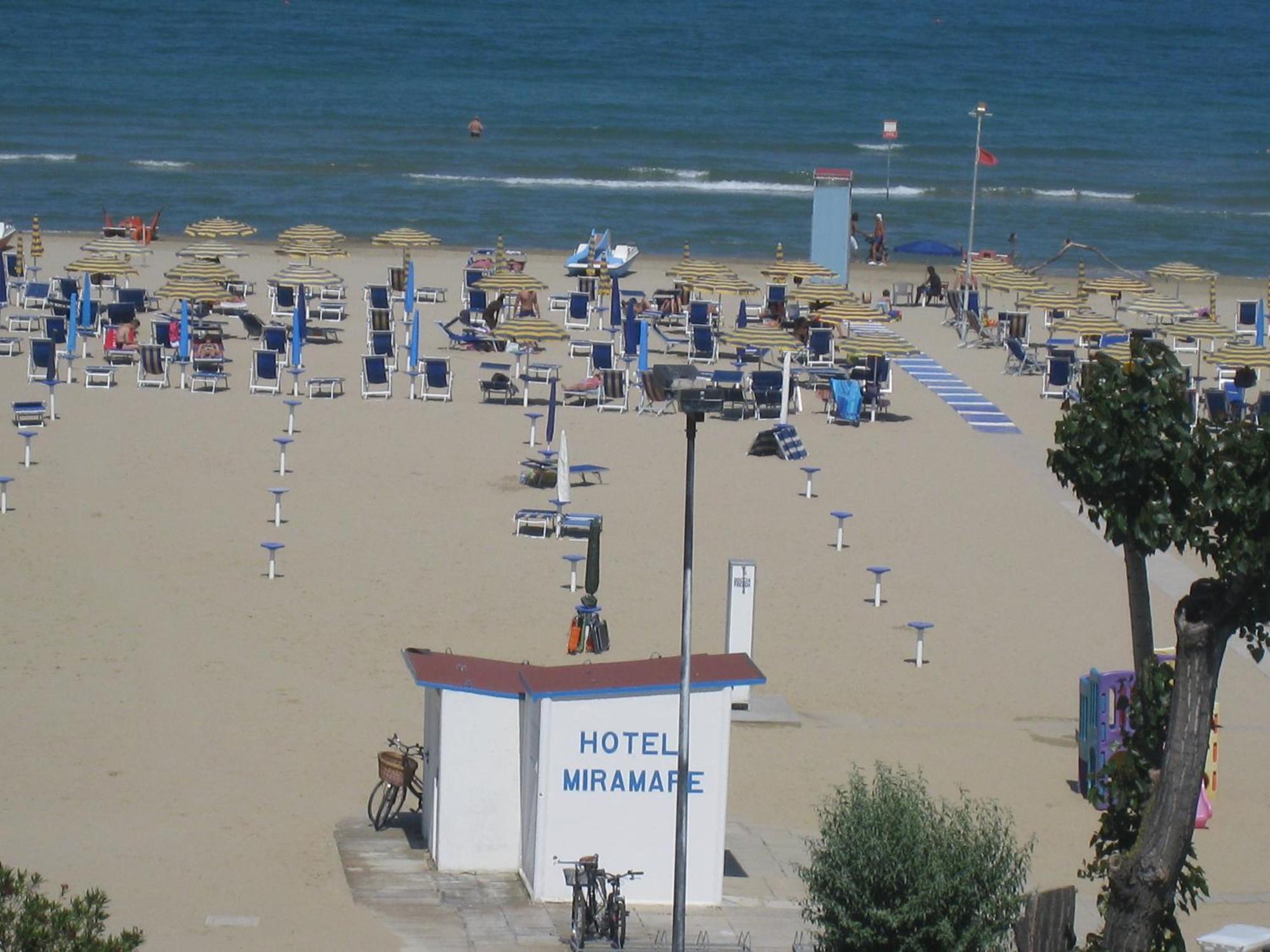 Hotel Miramare Giulianova Kültér fotó
